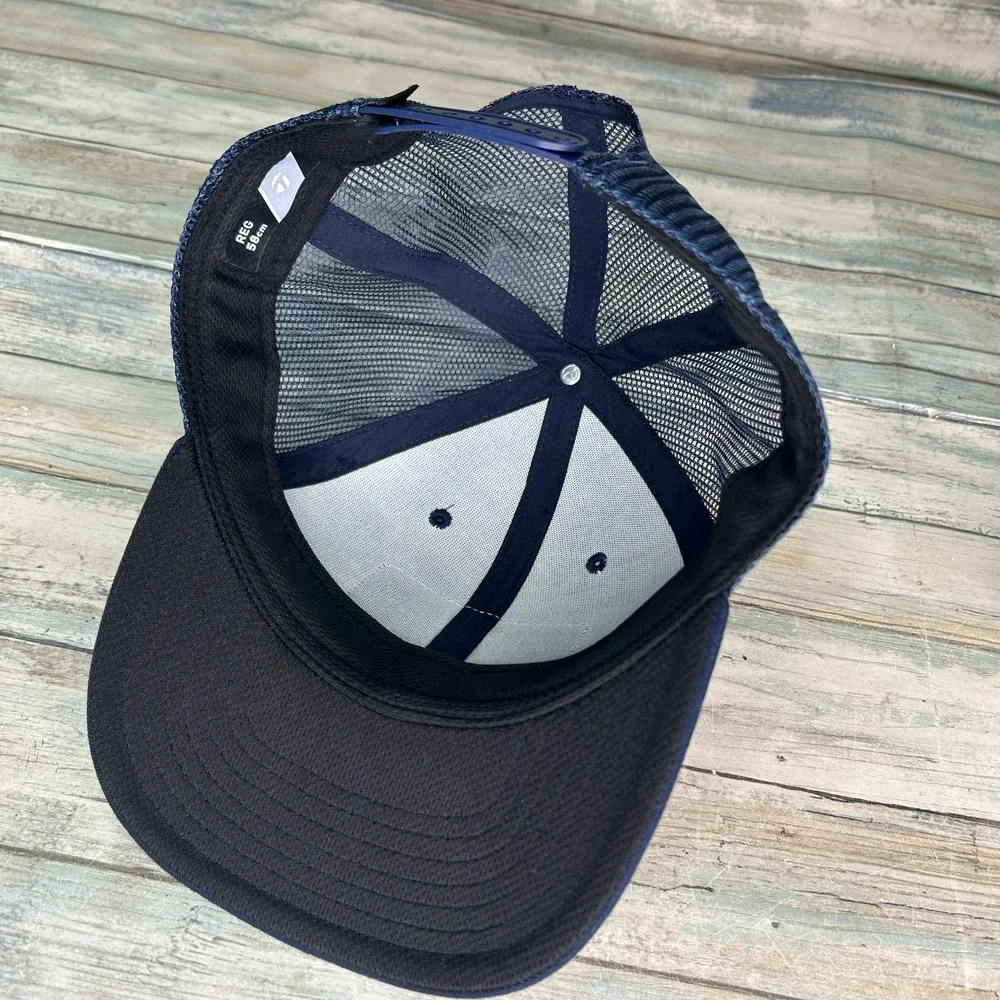 TaylorMade Ventura Retro Trucker Golf‎ Hat Adjustable Snapback Navy Regular